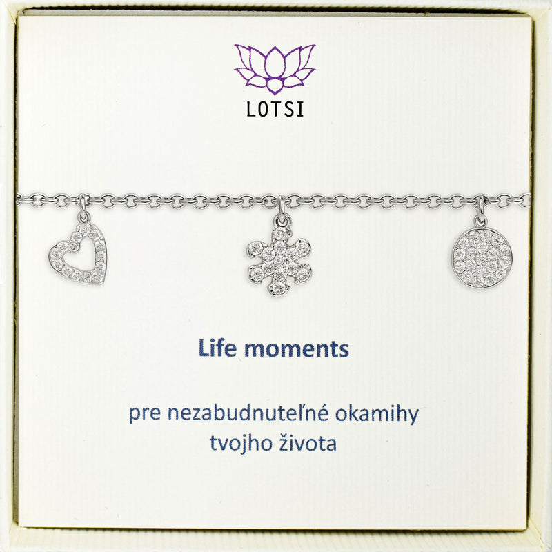 strieborny-naramok-s-priveskami