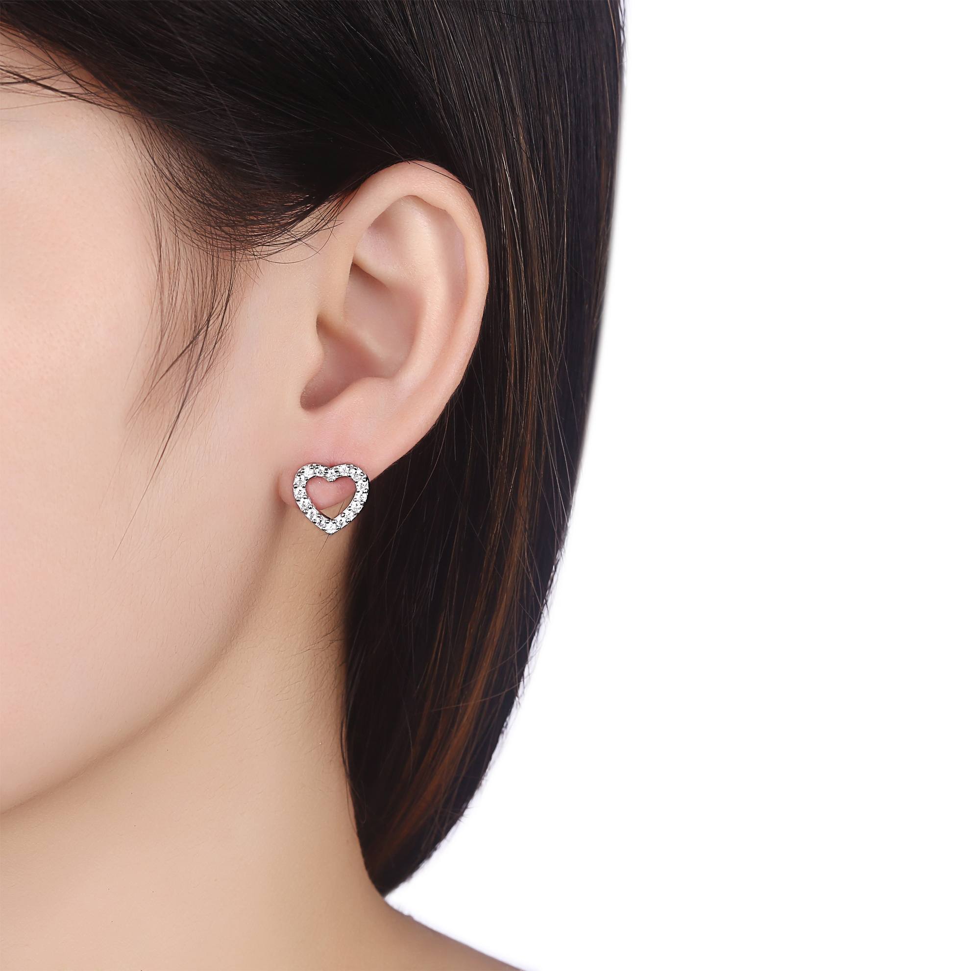 Strieborné náušnice