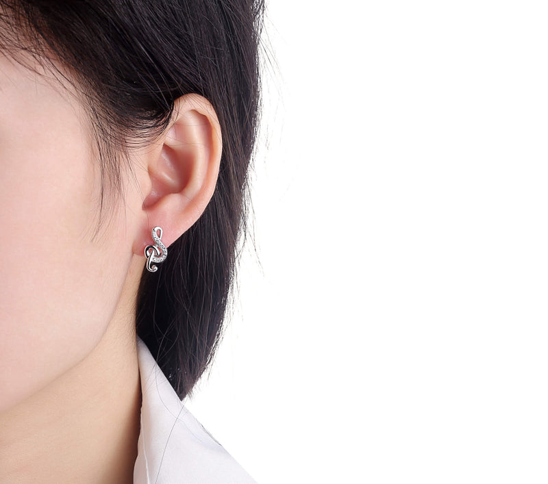 Strieborné náušnice