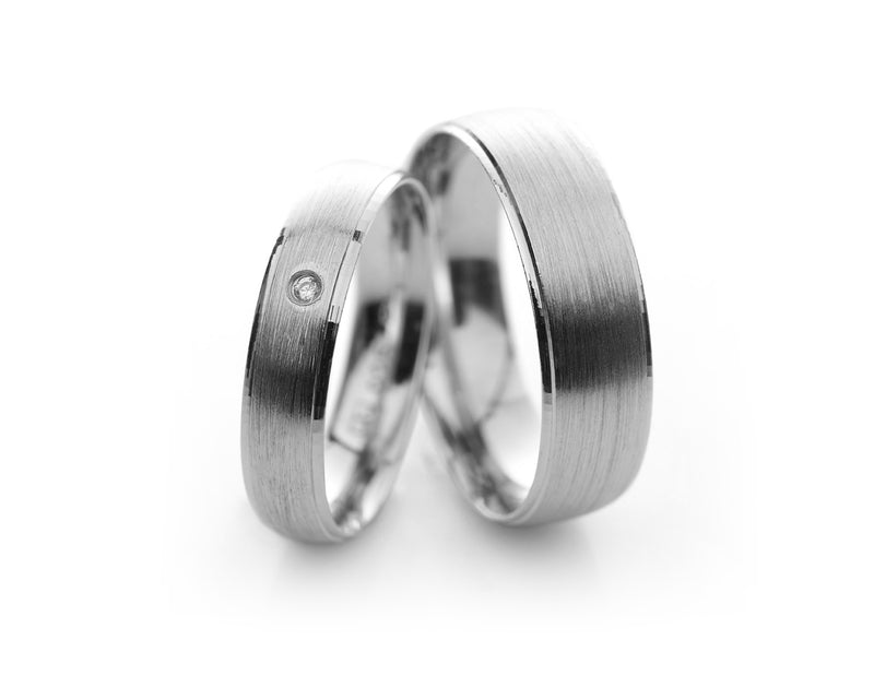 jednoduche-strieborne-obrucky-s-matovanym-povrchom-vo05