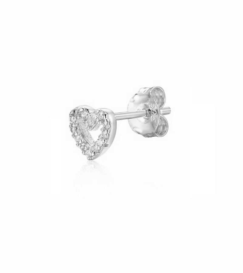 Strieborná náušnica